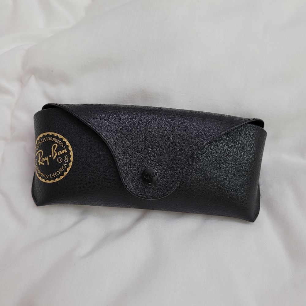 Rayban Case - image 1